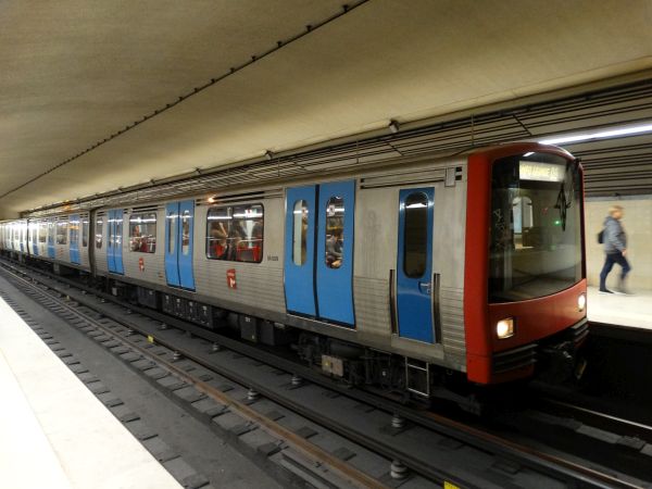 pt-carris-metro509-entredoscampos-131217-full.jpg