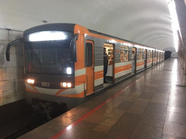 am-yerevanmetro-103-yerevan-170617-full.jpg