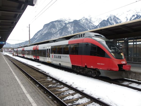 at-oebb-br4024-bludenz-270113-full.jpg