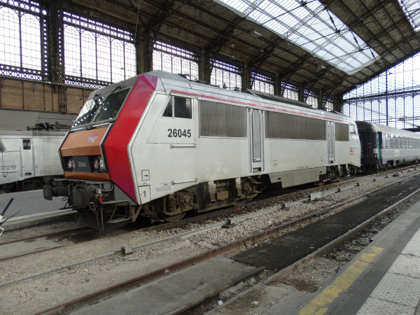 fr-sncf-bb26000-garedausterlitz-191017-pic3-full.jpg