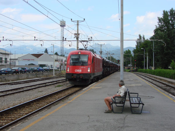 si-oebb-br1216-lescebled-090707-pic2-full.jpg