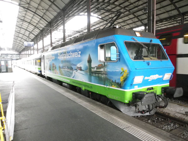 ch-sob-voralpenexpress-luzern-100710-pic2-full.jpg